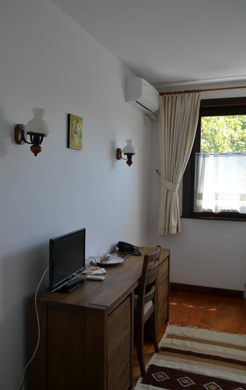 Casa De Oaspeti Sfantul Nicolae Iasi Bagian luar foto